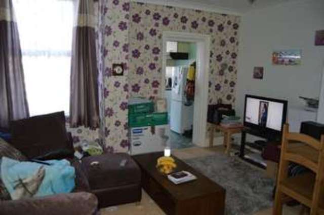  Image of 1 bedroom Flat for sale in High Street Shanklin PO37 at High Street  Shanklin, PO37 6JJ