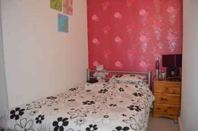  Image of 1 bedroom Flat for sale in High Street Shanklin PO37 at High Street  Shanklin, PO37 6JJ