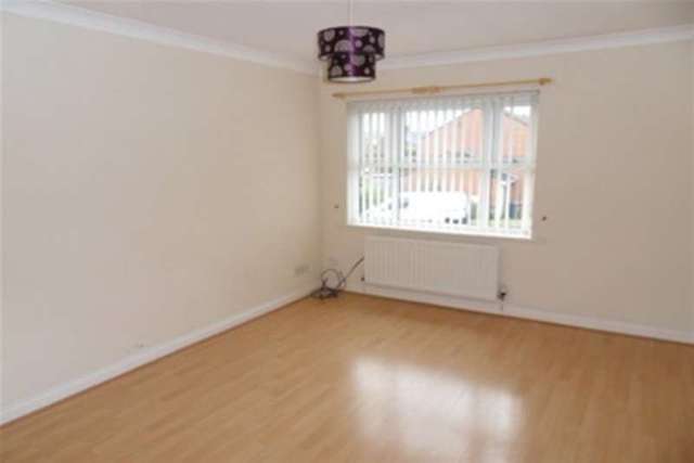  Image of 2 bedroom Flat to rent in Hillheads Court Whitley Bay NE25 at Whitley Bay, NE25 8RY