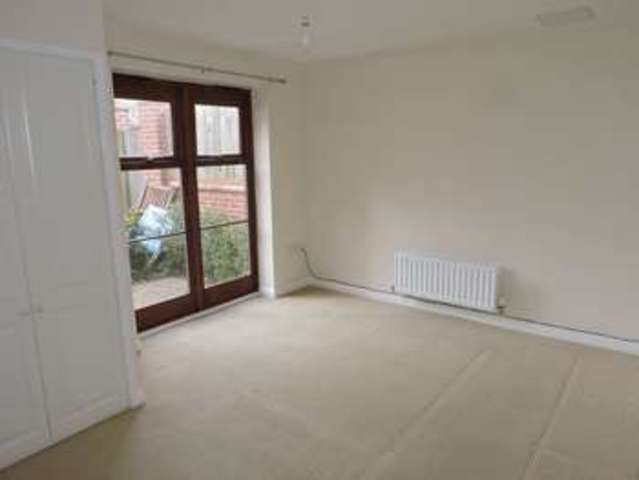  Image of 2 bedroom Flat for sale in Hollies Court Basingstoke RG24 at Hollies Court  Basingstoke, RG24 9RJ