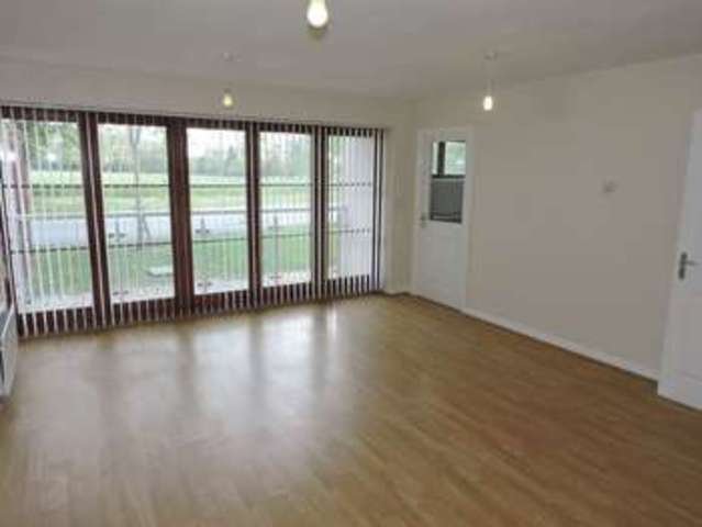  Image of 2 bedroom Flat for sale in Hollies Court Basingstoke RG24 at Hollies Court  Basingstoke, RG24 9RJ