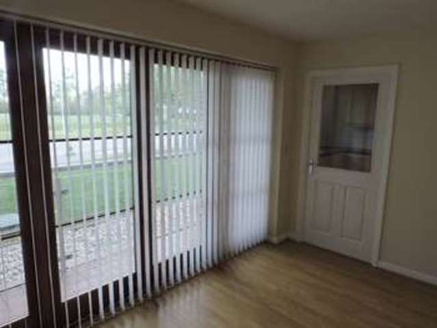  Image of 2 bedroom Flat for sale in Hollies Court Basingstoke RG24 at Hollies Court  Basingstoke, RG24 9RJ