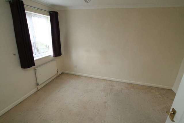  Image of 1 bedroom End of Terrace to rent in Honiton Walk Plymouth PL5 at Honiton Walk Whitleigh Plymouth, PL5 4HJ