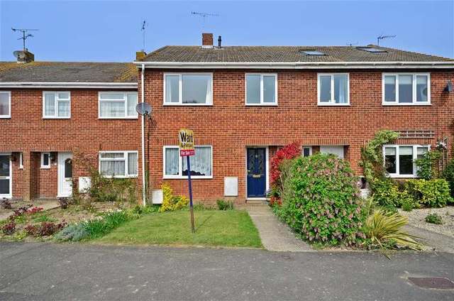  Image of 3 bedroom Terraced house for sale in Hopes Grove High Halden Ashford TN26 at High Halden Kent Ashford, TN26 3ND