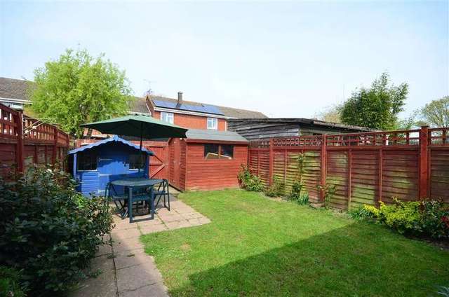  Image of 3 bedroom Terraced house for sale in Hopes Grove High Halden Ashford TN26 at High Halden Kent Ashford, TN26 3ND
