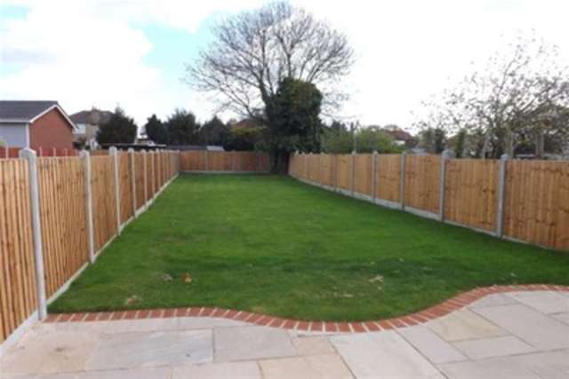  Image of 5 bedroom Detached house to rent in Bellevue Road Hornchurch RM11 at Hornchurch, RM11 3SS