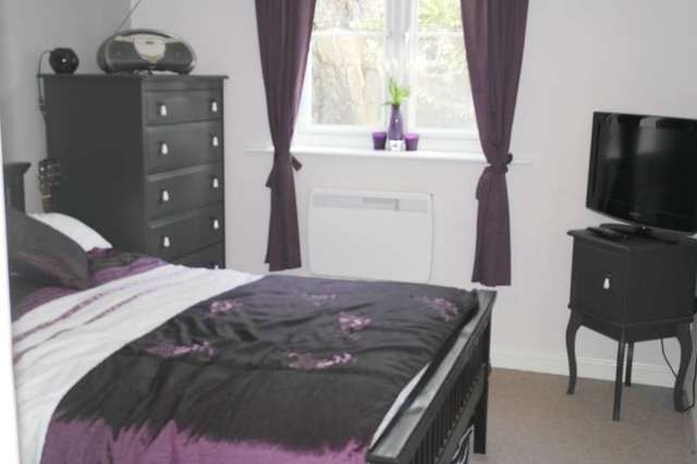  Image of 2 bedroom Apartment for sale in Horsforde View Leeds LS13 at Newlay, LS13 1GE