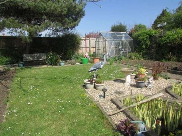  Image of 2 bedroom Detached house for sale in Hurmans Close Ashcott Bridgwater TA7 at Bridgwater, TA7 9PT