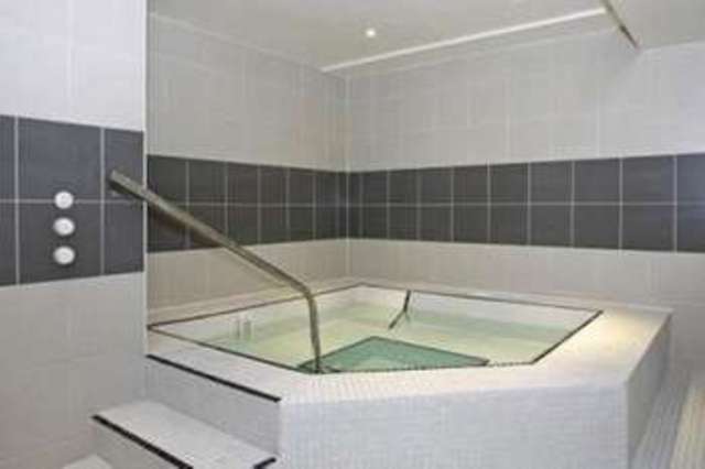  Image of 1 bedroom Flat to rent in Kennington Lane London SE11 at Kennington Lane  London, SE11 5QN