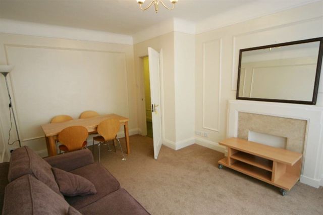  Image of 1 bedroom Flat to rent in Gloucester Place London NW1 at Gloucester Place  Marylebone, NW1 6BP