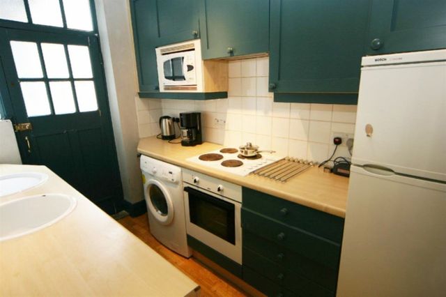 Image of 1 bedroom Flat to rent in Gloucester Place London NW1 at Gloucester Place  Marylebone, NW1 6BP