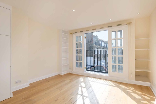  Image of 4 bedroom Semi-Detached house to rent in Ivor Place London NW1 at Marylebone, NW1 6EU