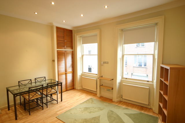  Image of Flat to rent in Ivor Place London NW1 at Marylebone, NW1 6EA
