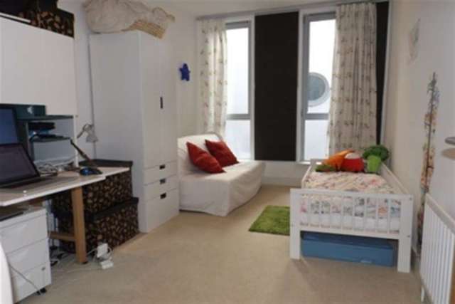  Image of 2 bedroom Flat to rent in James Morrison Street Glasgow G1 at Glasgow, G1 5PE