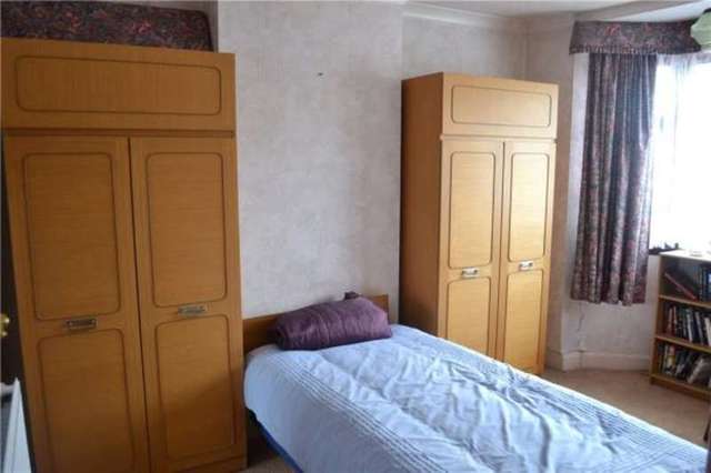  Image of 3 bedroom Semi-Detached house for sale in Jobs Lane Coventry CV4 at Tile Hill Coventry Tile Hill, CV4 9EE
