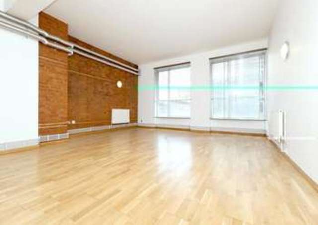  Image of 1 bedroom Flat to rent in Arbutus Street London E8 at London  Dalston, E8 4DT