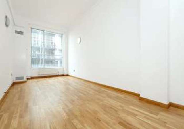  Image of 1 bedroom Flat to rent in Arbutus Street London E8 at London  Dalston, E8 4DT