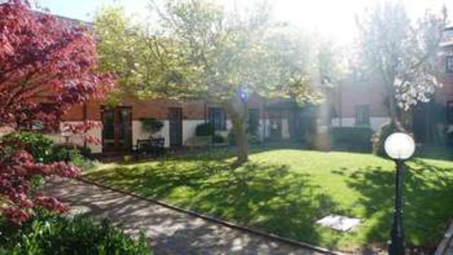  Image of 2 bedroom Flat to rent in Kinwarton Road Alcester B49 at Kinwarton Road  Alcester, B49 6PX