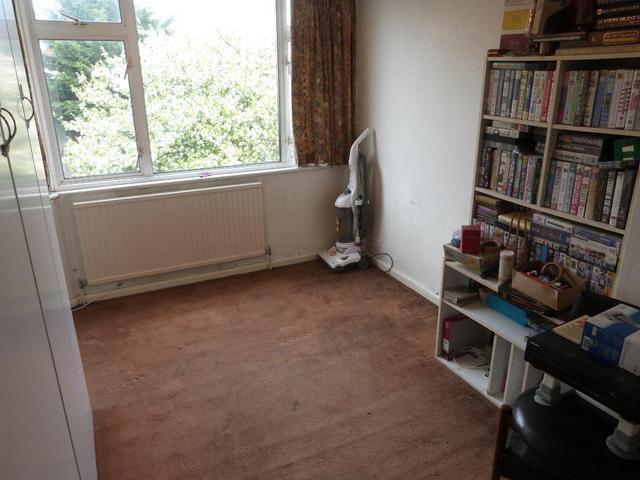  Image of 3 bedroom Semi-Detached house for sale in Laburnum Road Hayes UB3 at Hayes, UB3 4JY
