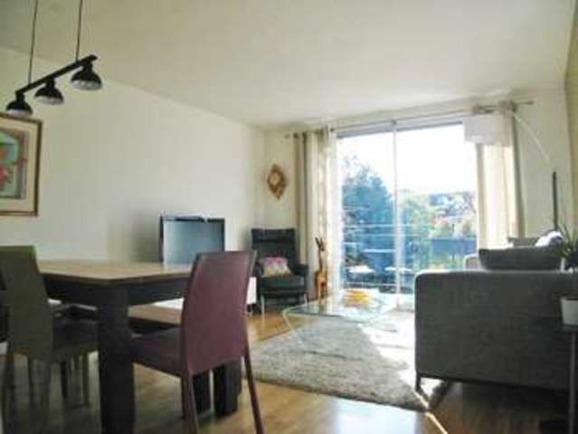  Image of 2 bedroom Flat to rent in Lambolle Road London NW3 at Belsize Park London Camden, NW3 4HR