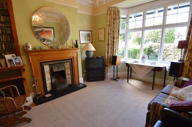  Image of 5 bedroom Semi-Detached house for sale in Laurel Grove Bournville Birmingham B30 at Laurel Grove Bournville Birmingham, B30 1LE
