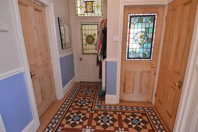  Image of 5 bedroom Semi-Detached house for sale in Laurel Grove Bournville Birmingham B30 at Laurel Grove Bournville Birmingham, B30 1LE