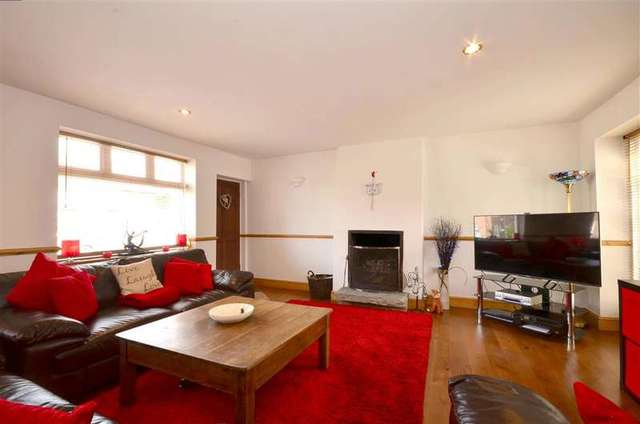  Image of 8 bedroom Detached house for sale in Lees Road Yalding Maidstone ME18 at Yalding Kent Maidstone, ME18 6HB