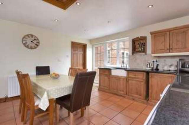 Image of 3 bedroom Detached house for sale in Leicester Road Sapcote Leicester LE9 at Leicester Road  Sapcote, LE9 4JF