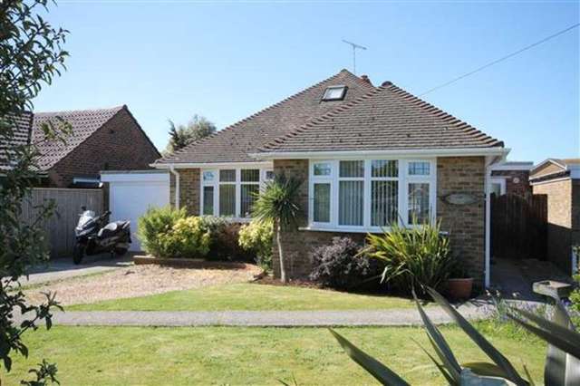  Image of 3 bedroom Detached house for sale in Lindum Road Worthing BN13 at Durrington, BN13 1LT