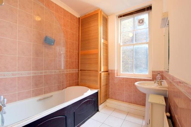  Image of 2 bedroom Flat to rent in Lisson Street London NW1 at Marylebone  London, NW1 5DE