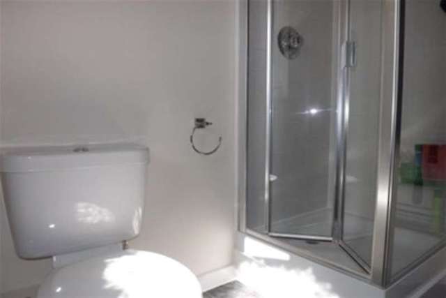  Image of 2 bedroom Maisonette to rent in Little Hackets Havant PO9 at Havant, PO9 5AU
