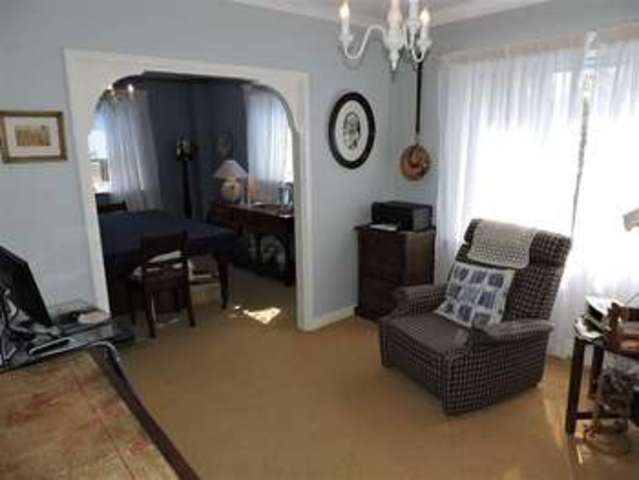  Image of 5 bedroom Property for sale in Llangyfelach Road Penllergaer Swansea SA4 at Llangyfelach Road Penllergaer Penllergaer, SA4 9GP