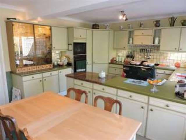  Image of 5 bedroom Property for sale in Llangyfelach Road Penllergaer Swansea SA4 at Llangyfelach Road Penllergaer Penllergaer, SA4 9GP