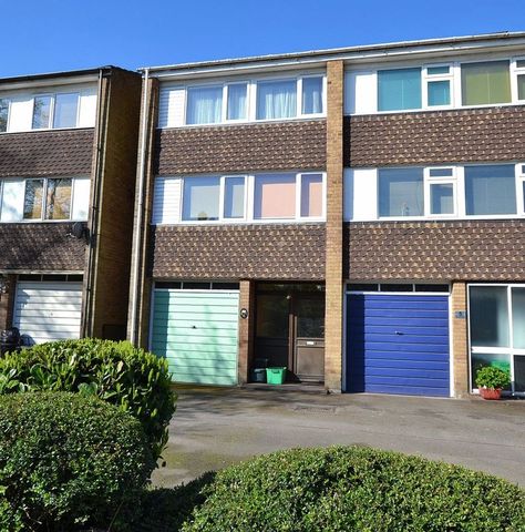  Image of 3 bedroom Detached house for sale in London Road Bromley BR1 at London Road  Bromley, BR1 3SG