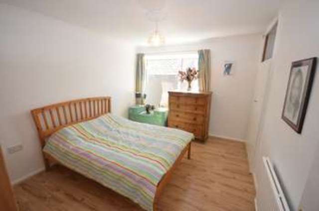  Image of 3 bedroom Semi-Detached house for sale in Peascroft Long Crendon Aylesbury HP18 at Peascroft Long Crendon Aylesbury, HP18 9AU