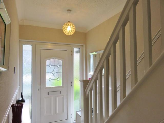  Image of 3 bedroom Detached house for sale in Loveridge Avenue Hull HU5 at HULL, HU5 4EA