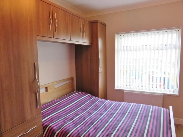  Image of 3 bedroom Detached house for sale in Loveridge Avenue Hull HU5 at HULL, HU5 4EA