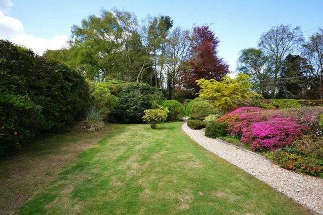  Image of 6 bedroom Detached house for sale in Lower Broad Oak Road West Hill Ottery St. Mary EX11 at West Hill  Ottery St Mary, EX11 1XQ