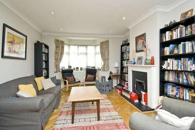  Image of 6 bedroom Detached house to rent in Lytton Grove London SW15 at Lytton Grove  London, SW15 2HD