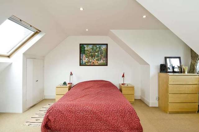  Image of 6 bedroom Detached house to rent in Lytton Grove London SW15 at Lytton Grove  London, SW15 2HD