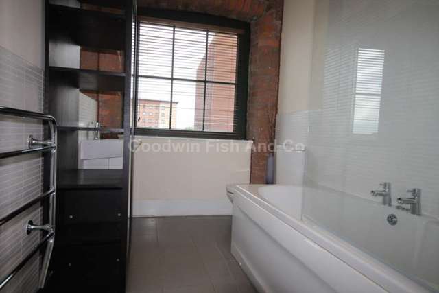  Image of 2 bedroom Apartment to rent in Cambridge Street Manchester M1 at Cambridge Street Southern Gateway Manchester, M1 5GH
