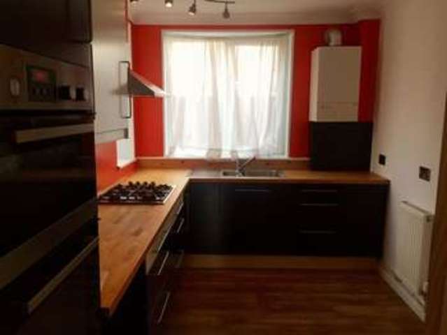  Image of 2 bedroom Flat to rent in Madeira Road London SW16 at Madeira Road  London, SW16 2DF