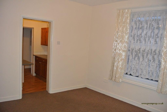  Image of 2 bedroom End of Terrace to rent in Magpie Road Norwich NR3 at Norwich, NR3 1JQ