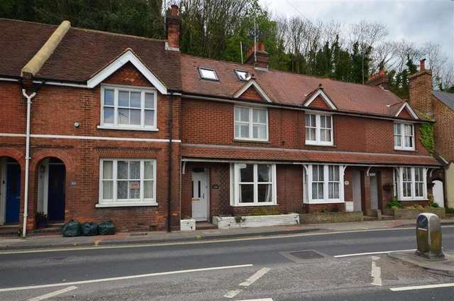 Image of 3 bedroom Terraced house for sale in Malling Street Lewes BN7 at Lewes East Sussex Lewes, BN7 2RB
