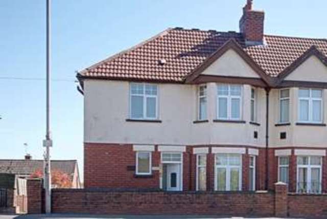  Image of 3 bedroom Flat for sale in Malpas Road Newport NP20 at Malpas Road  Newport, NP20 6NB