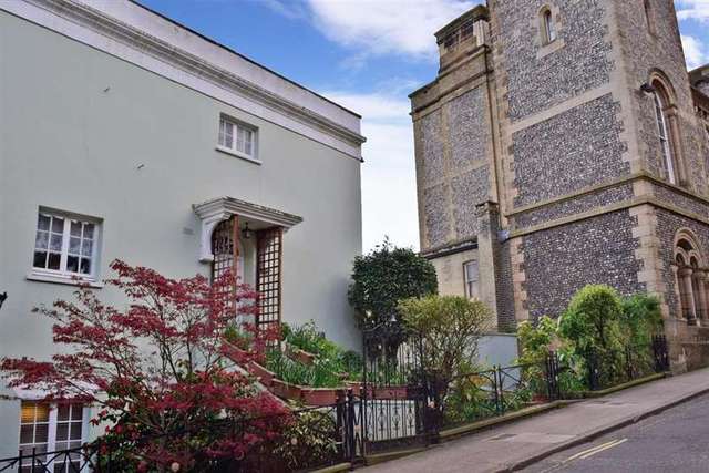  Image of 3 bedroom Detached house for sale in Maltravers Street Arundel BN18 at Arundel West Sussex Arundel, BN18 9AP