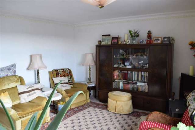  Image of 3 bedroom Detached house for sale in Maltravers Street Arundel BN18 at Arundel West Sussex Arundel, BN18 9AP