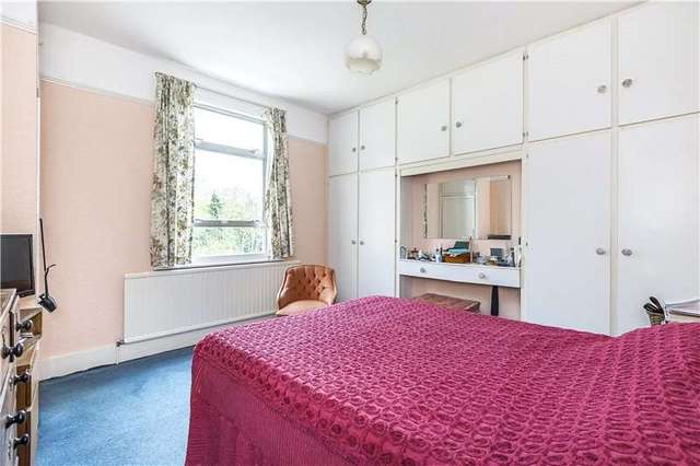  Image of 3 bedroom Detached house for sale in Manor Lane London SE13 at London  Hither Green, SE13 5QW