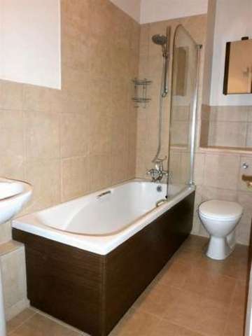  Image of 2 bedroom Flat to rent in Maritime Avenue Marchwood Southampton SO40 at Maritime Avenue Marchwood Southampton, SO40 4AD