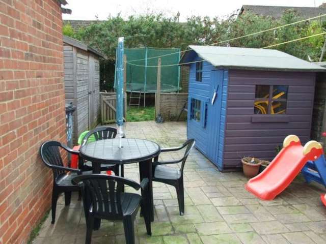  Image of 2 bedroom Maisonette for sale in Dean Street Marlow SL7 at MARLOW, SL7 3AD